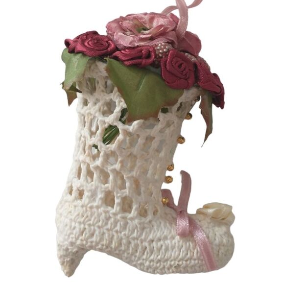 Vtg Crocheted Victorian Boot Ornament Crochet Shoe Starched Stiffened Floral 3D. - Picture 3 of 10